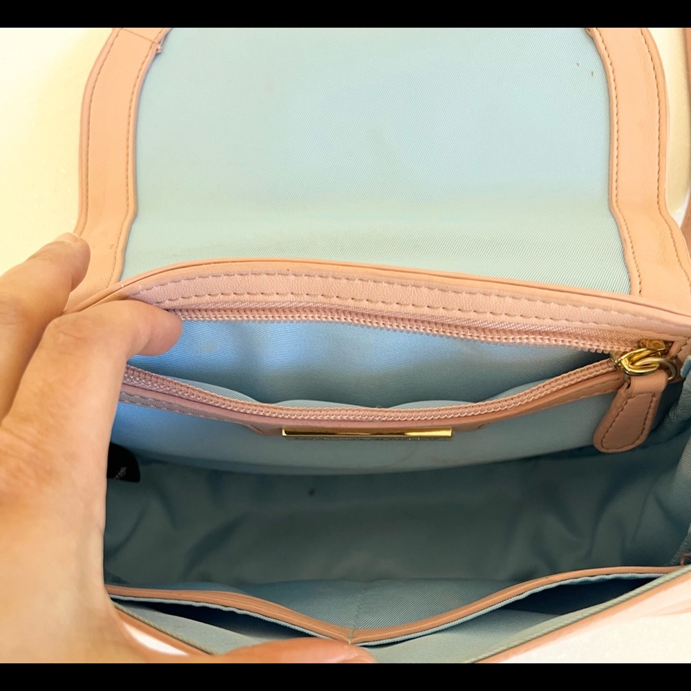 GORGEOUS CYNTHIA ROWLEY PURSE - Picture 3 of 7